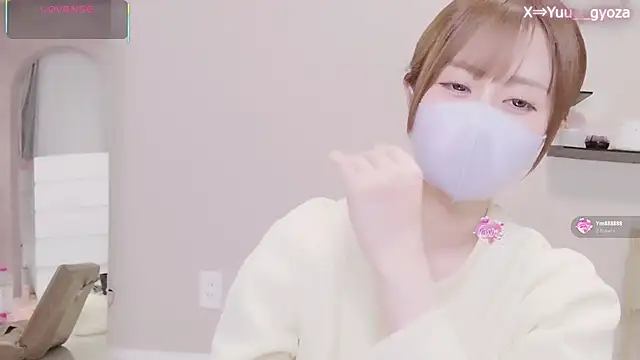 Yuu  k online show from 03/12/26, 02:32