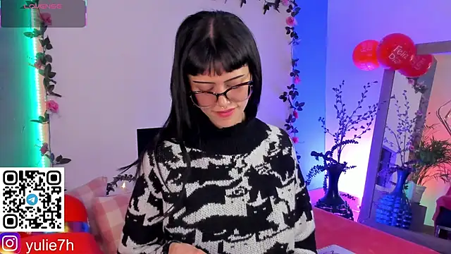  Jessy Moon  online show from 02/13/26, 07:47