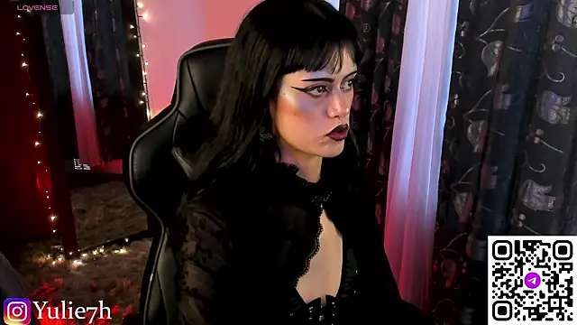 Snapshot of _Jessy_Moon_ chatting on 07/09/26, 10:42 Jessy Moon online show from 07/09/26, 10:42