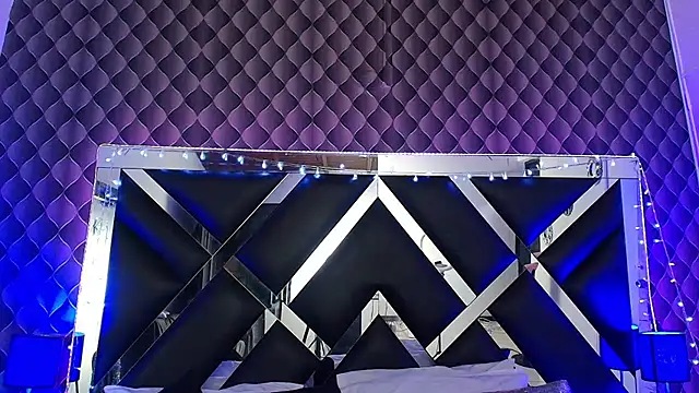 victoriaa lee  online show from 01/31/26, 07:12