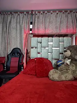 serena willow online show from 02/18/26, 11:50