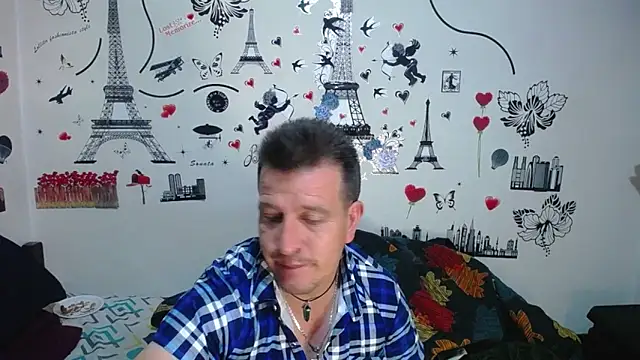 Snapshot of amaya_627 chatting on 10/18/25, 03:30 amaya 627 online show from 10/18/25, 03:30