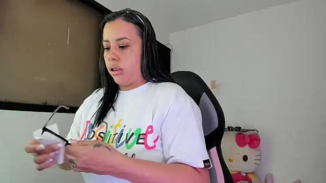 smile sweetpao online show from 03/22/25, 12:17