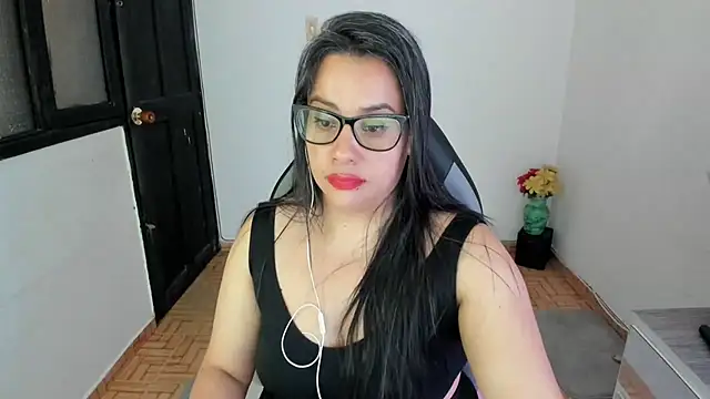 smile sweetpao online show from 03/04/25, 06:47