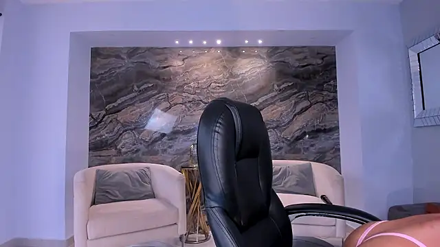 RenataReyes online show from 03/22/26, 05:36