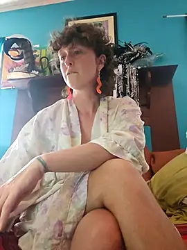 Snapshot of mossy_kiss chatting on 09/15/25, 08:42 mossy kiss online show from 09/15/25, 08:42