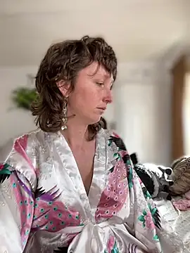 mossy kiss online show from 02/14/26, 03:23