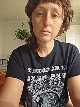 mossy kiss online show from 02/13/26, 08:09