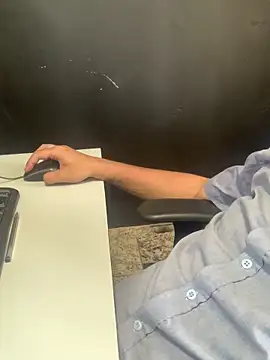 trimineiro  online show from 09/17/25, 02:41