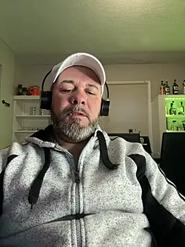 Cristian-Brayan online show from 03/20/25, 12:11