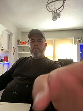 Cristian-Brayan online show from 09/10/25, 03:33