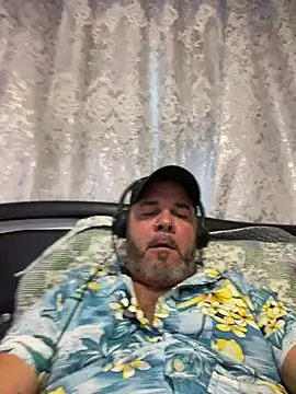 Cristian-Brayan online show from 07/24/26, 01:40