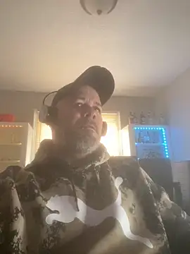 Cristian-Brayan online show from 02/23/25, 06:12