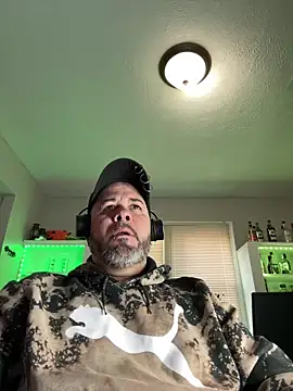 Cristian-Brayan online show from 03/13/25, 12:24