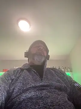 Cristian-Brayan online show from 01/17/25, 02:50