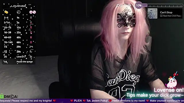 Snapshot of strawberry_muffin chatting on 02/07/25, 05:40 strawberry muffin online show from 02/07/25, 05:40