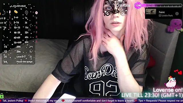 Snapshot of strawberry_muffin chatting on 02/04/25, 07:22 strawberry muffin online show from 02/04/25, 07:22