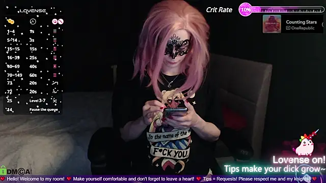 Snapshot of strawberry_muffin chatting on 02/11/25, 05:50 strawberry muffin online show from 02/11/25, 05:50
