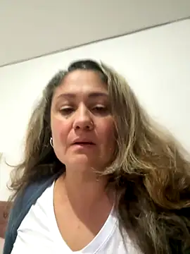 gabiTetas online show from 10/10/25, 10:21