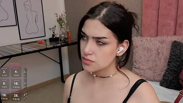 Alexa Thaylor  online show from 05/31/26, 04:57