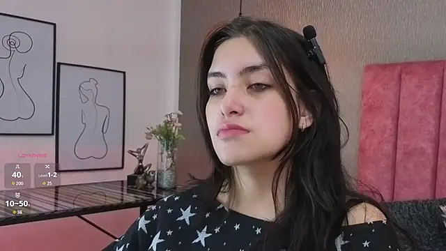 Alexa Thaylor  online show from 04/15/26, 04:00