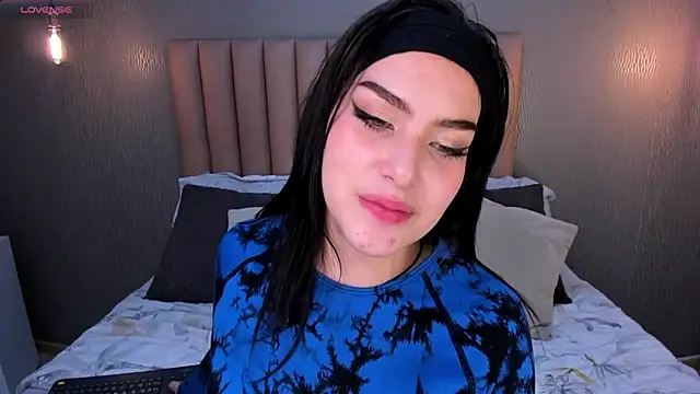 Alexa Thaylor  online show from 03/20/25, 02:32