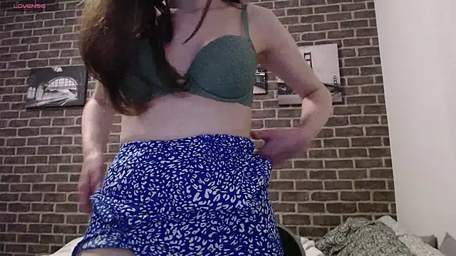  Hot Lady  online show from 02/17/25, 09:21