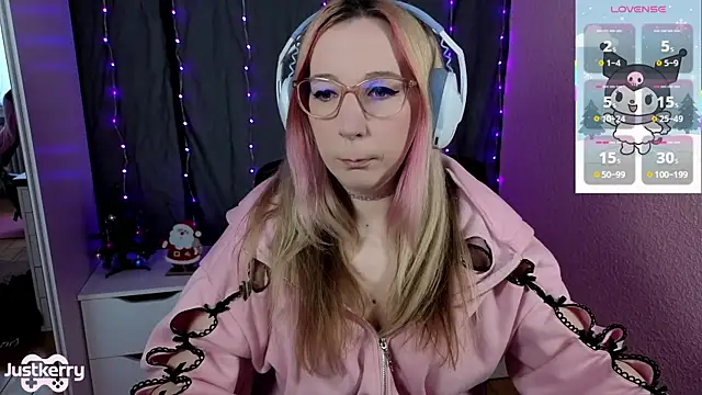 Snapshot of JustKerry chatting on 11/27/25, 09:10 JustKerry online show from 11/27/25, 09:10