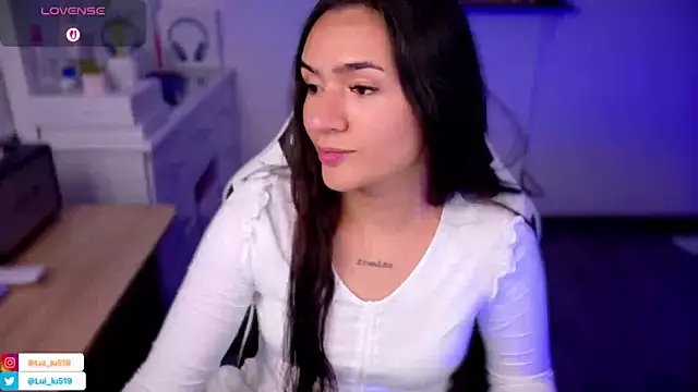 ImLui lu online show from 11/03/25, 11:30