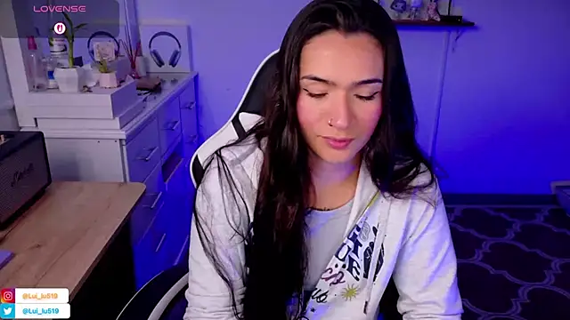 ImLui lu online show from 12/01/25, 08:42