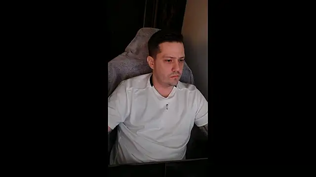 skrottum online show from 03/03/25, 08:21