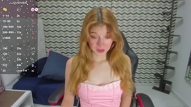LILAFAVE online show from 02/12/25, 12:01