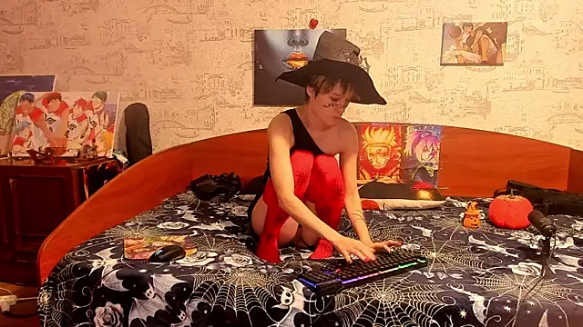 Snapshot of KagamiTayga chatting on 11/01/25, 02:40 KagamiTayga online show from 11/01/25, 02:40