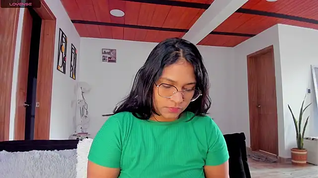 Snapshot of iriss_25 chatting on 09/25/25, 11:16 iriss 25 online show from 09/25/25, 11:16