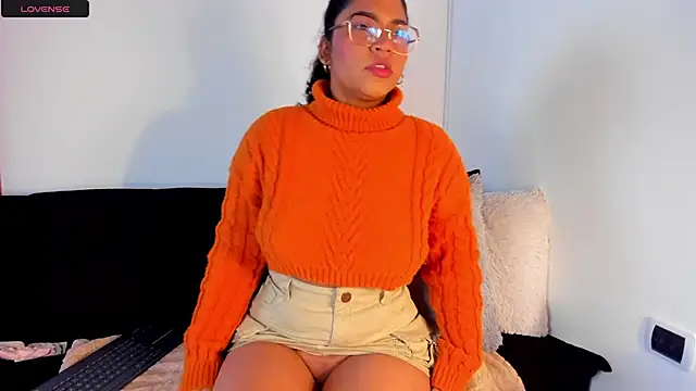 Snapshot of iriss_25 chatting on 09/29/25, 12:11 iriss 25 online show from 09/29/25, 12:11