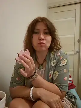 ROXOLANAA SEXY online show from 10/04/25, 08:43