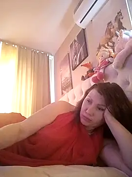 Snapshot of ROXOLANAA_SEXY chatting on 12/04/25, 10:03 ROXOLANAA SEXY online show from 12/04/25, 10:03