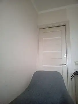 Snapshot of ROXOLANAA_SEXY chatting on 11/10/25, 01:05 ROXOLANAA SEXY online show from 11/10/25, 01:05