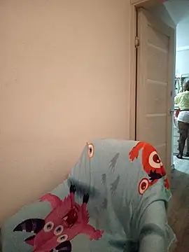 Snapshot of ROXOLANAA_SEXY chatting on 10/20/25, 02:50 ROXOLANAA SEXY online show from 10/20/25, 02:50