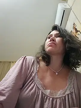 ROXOLANAA SEXY online show from 06/03/26, 11:09