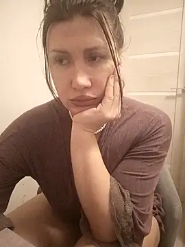 ROXOLANAA SEXY online show from 04/04/26, 11:22