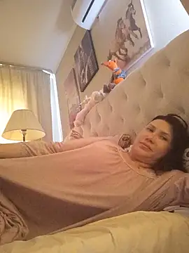 ROXOLANAA SEXY online show from 05/13/26, 06:31