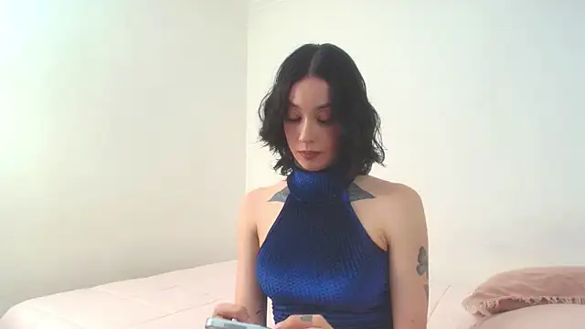All yours555 online show from 05/06/26, 09:30
