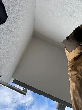 Snapshot of kleinerAlex chatting on 02/28/25, 07:48 kleinerAlex online show from 02/28/25, 07:48