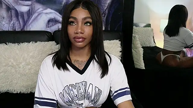 emely brandon online show from 10/05/25, 10:50