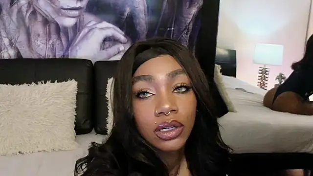 emely brandon online show from 09/10/25, 08:57