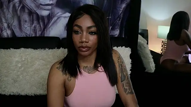 emely brandon online show from 10/01/25, 09:47