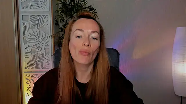 RebeccaMartinez online show from 05/03/26, 07:35