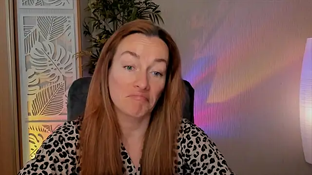 RebeccaMartinez online show from 04/29/26, 10:52