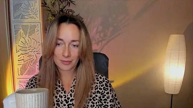 RebeccaMartinez online show from 02/09/26, 12:14